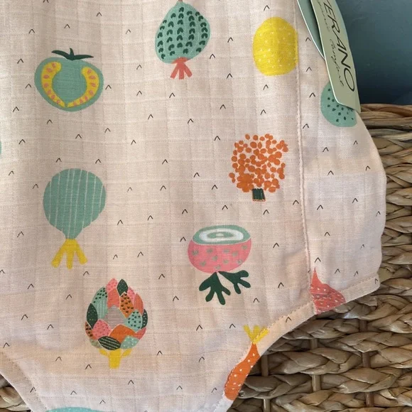 NWT Viverano Organic Cotton Jumper Onesie Romper 0-3 Months Baby Girl - Picture 2 of 3